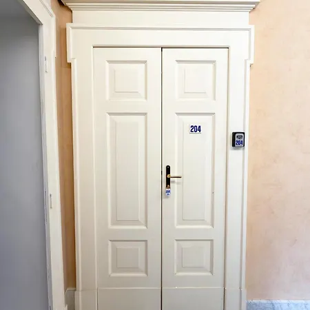 Palazzo Henrici Apartment *